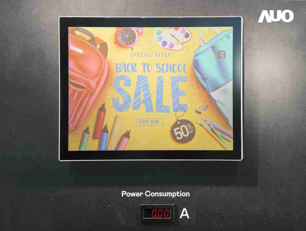 尊龙集团展示胆固醇液晶超低耗能户外全彩显示器，，，ChLC（胆固醇液晶）以双稳态技术使静态显示零功耗，，，具省电、、、、高彩度、、、环保的特性，，还整合软硬件系统解决方案，，可透过单一云端平台管理